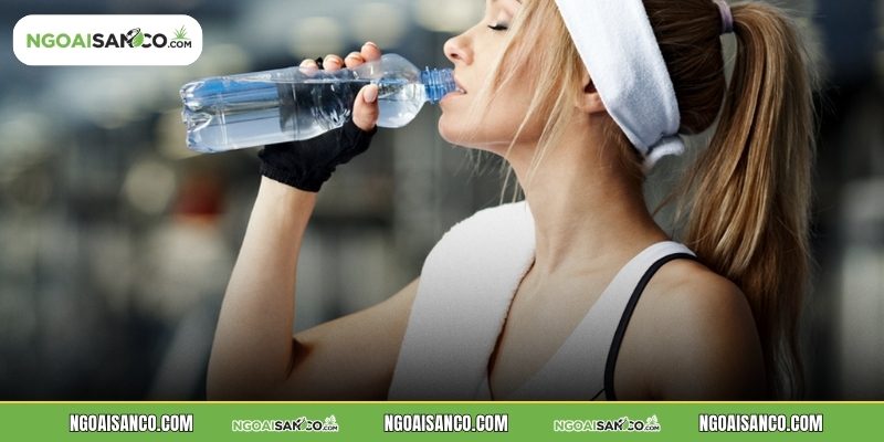 Có nhiều loại nước mà chơi thể thao nên bổ sung