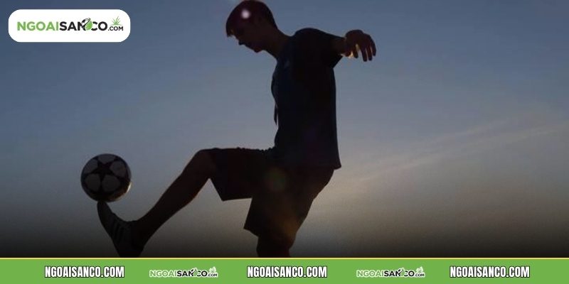 Hiểu rõ lộ trình để tâng bóng 2 chân thật chuyên nghiệp